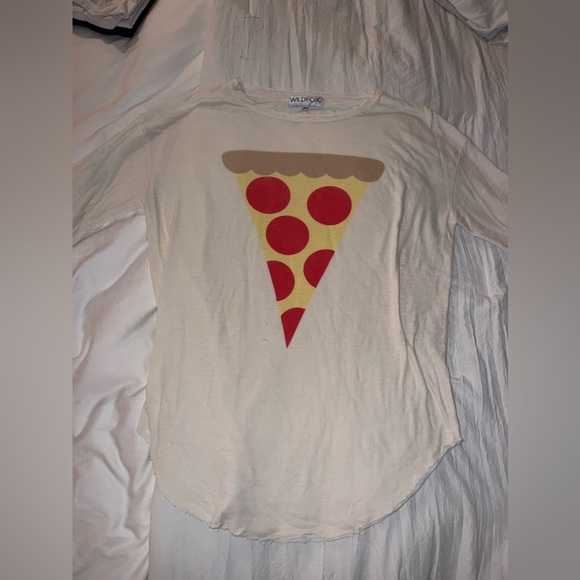 WildFox Pizza long sleeve comfy tee! Size XS - worn! - Picture 1 of 2